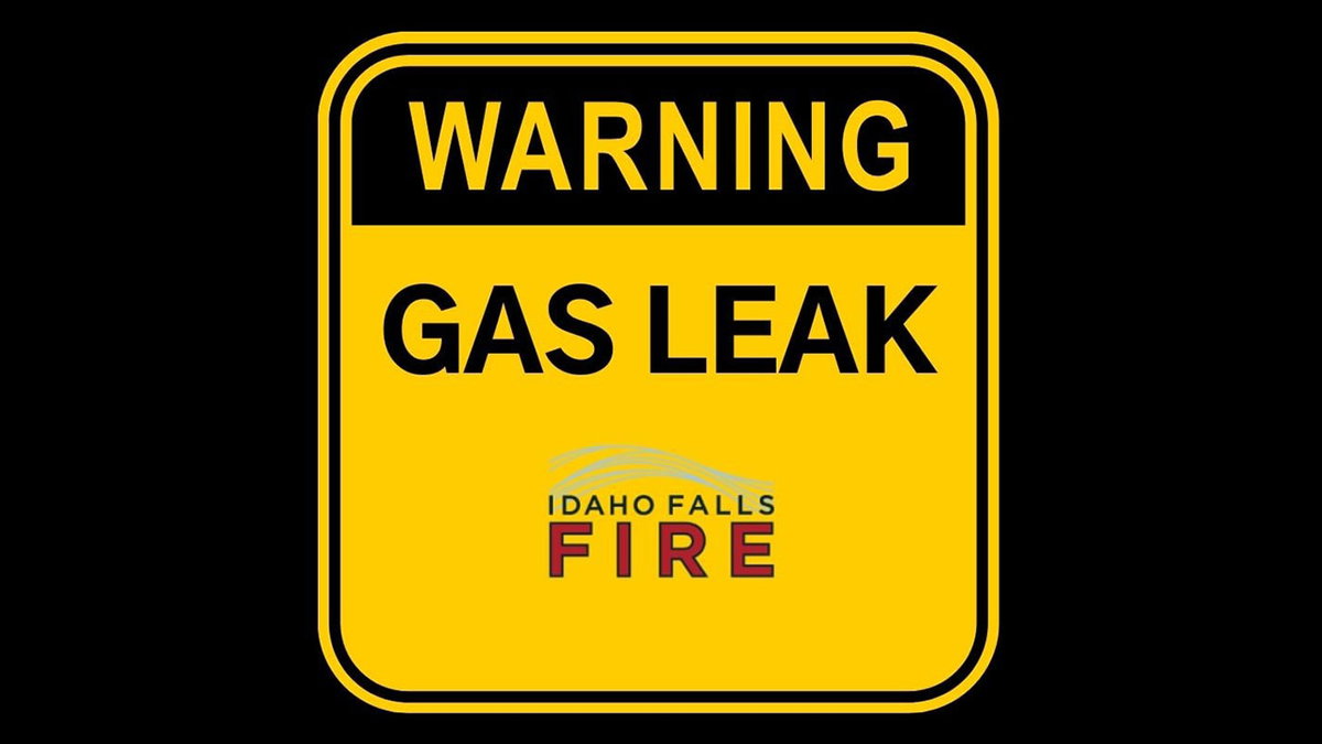 Natural gas leak prompts evacuations