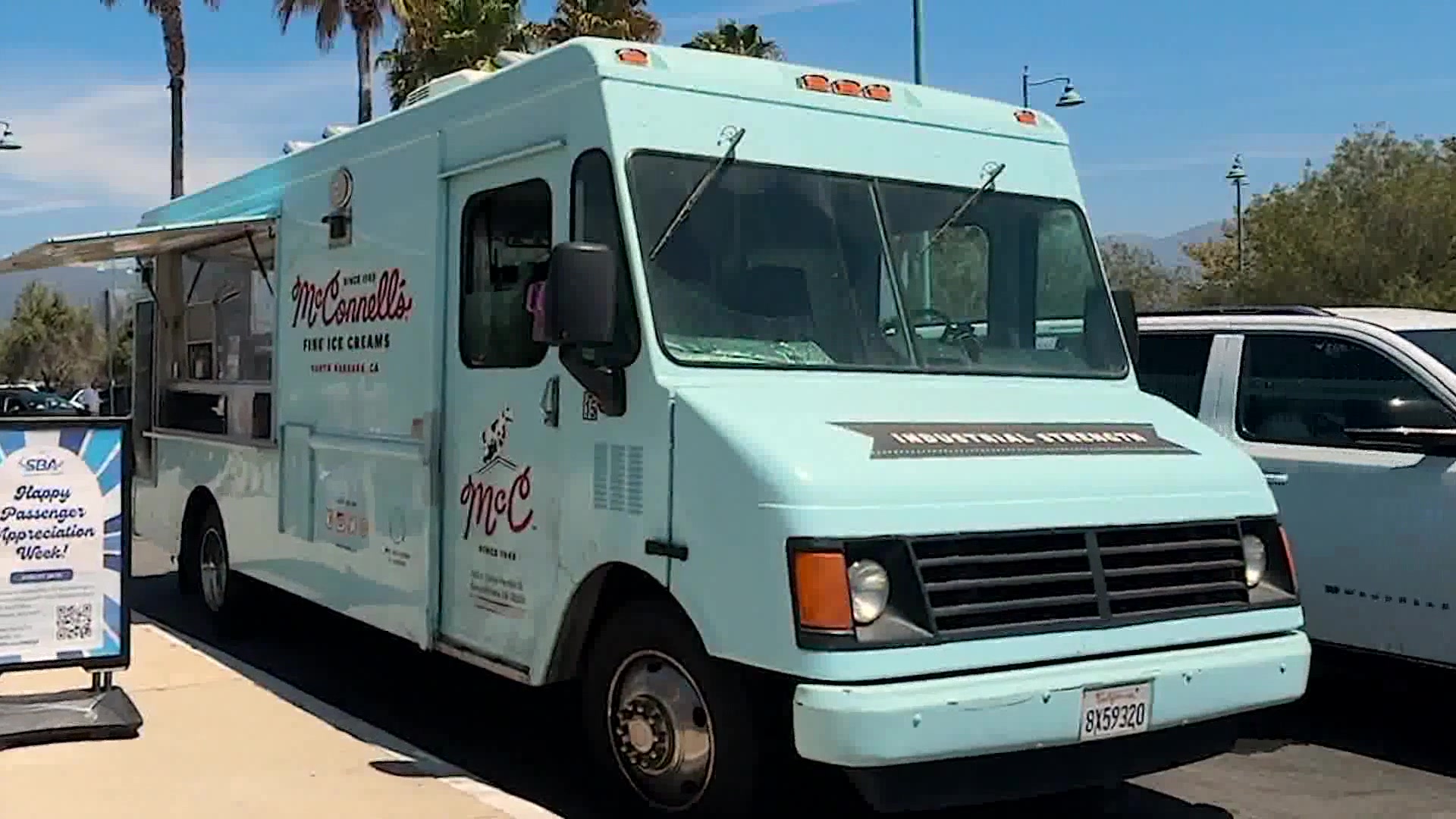 Santa Barbara Airport Celebrates Travelers With Passenger Appreciation Week