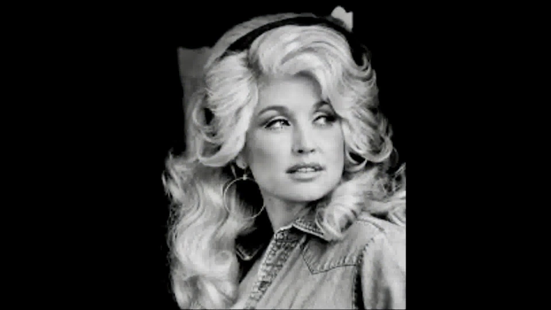 Dolly Parton Fans Mourn Music Legend