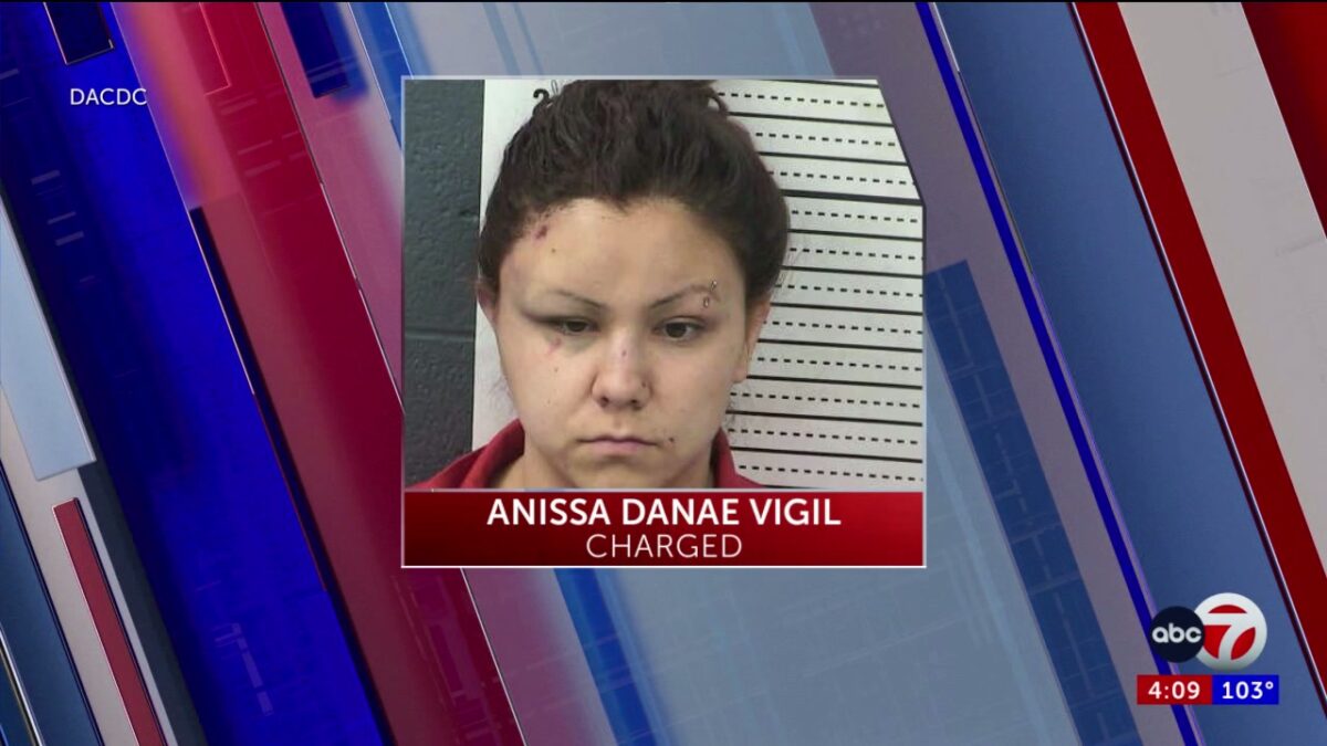 Las Cruces woman charged with kidnapping