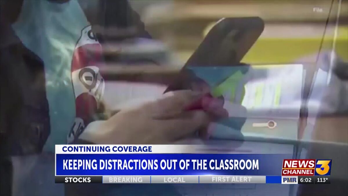 PSUSD new student cell phone policy limits use of devices during school day