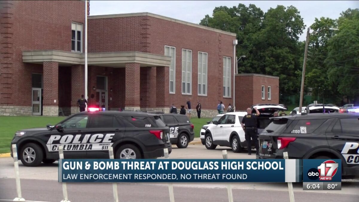 Dual bomb