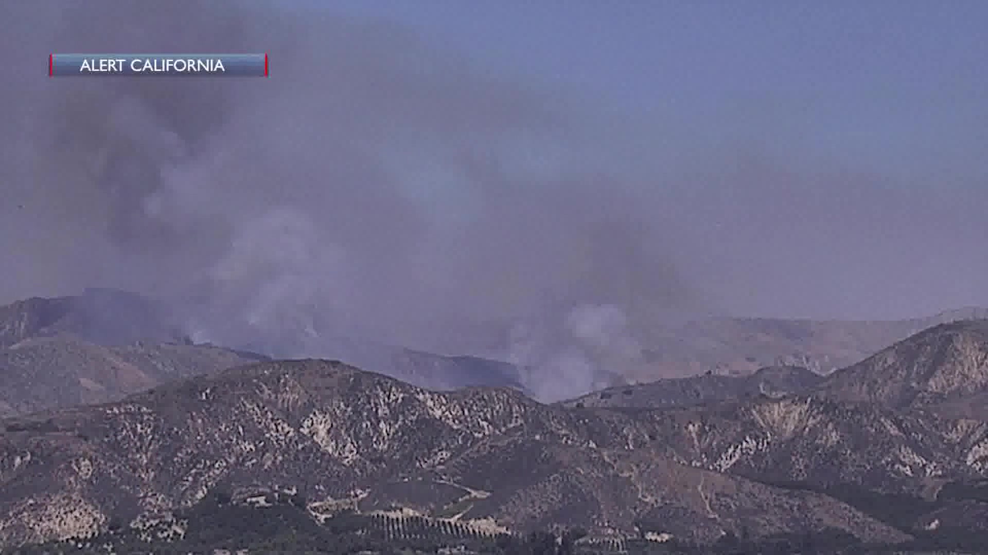 Crews battling 167-acre Holser Fire in Ventura County