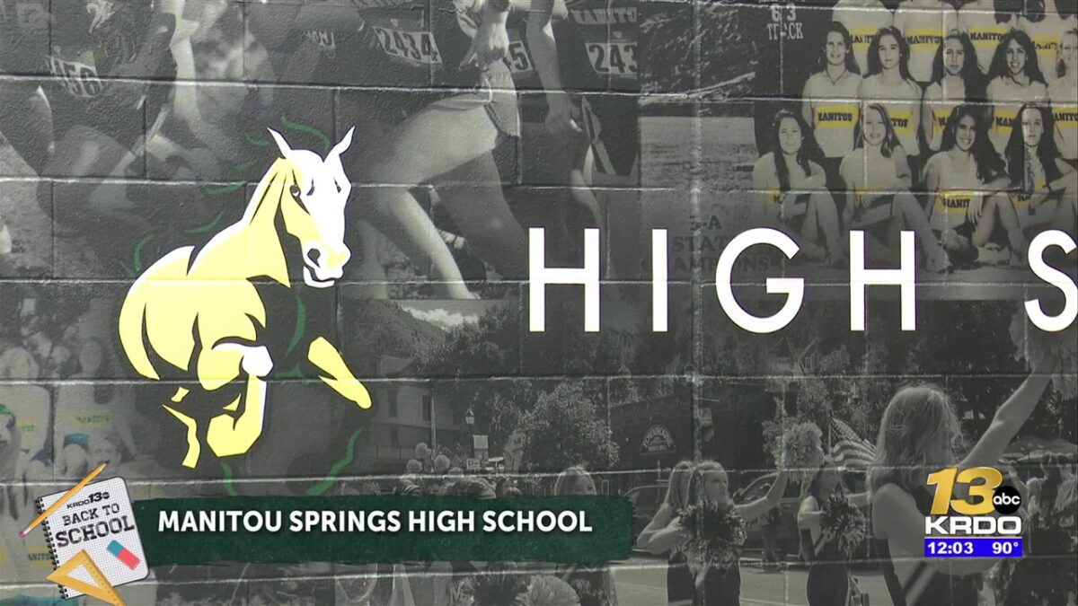 Manitou Springs celebrates first day of school