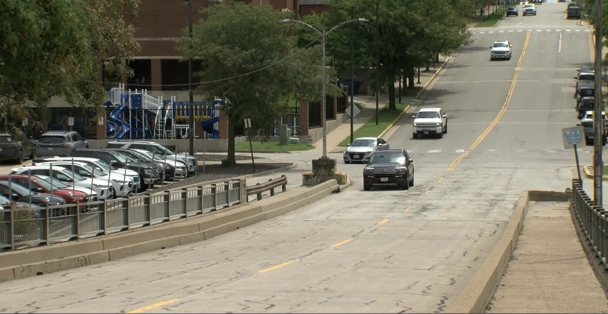 High Street viaduct in Jefferson City reopens
