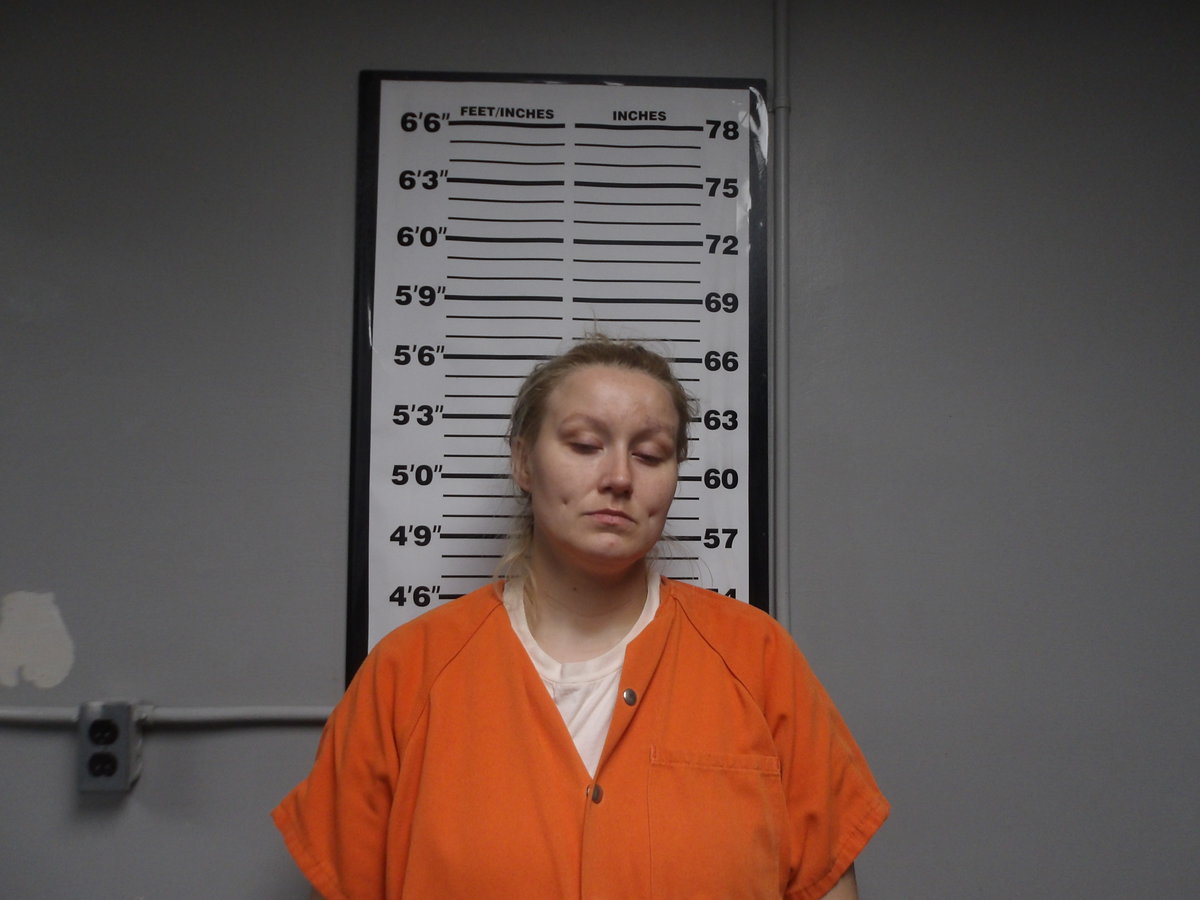 Pulaski County woman arrested on suspicion of a stabbing in Maries County