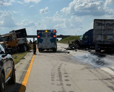 Crash involving MoDOT truck shuts down I-44 in Doolittle