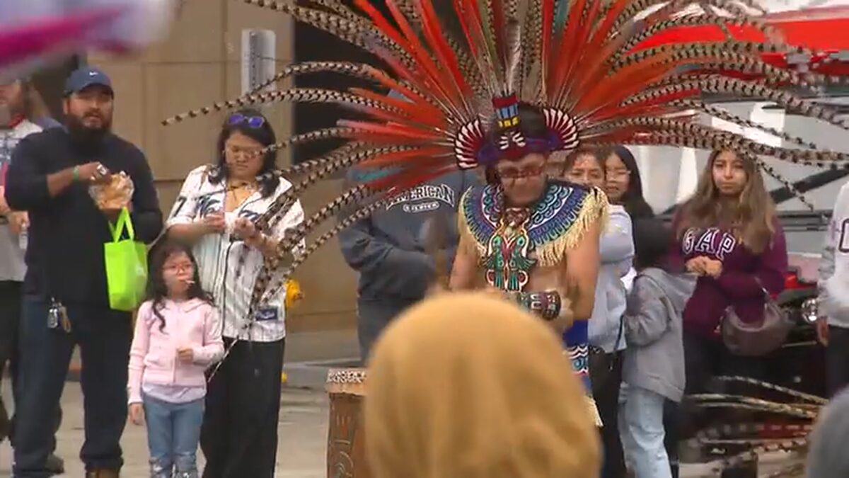 Hundreds of people gathered in downtown Des Moines this weekend for the Iowa Latino Heritage Festival.
