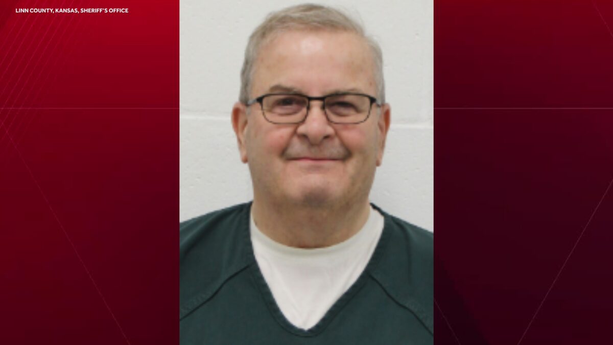 Wade Booth was arrested in Linn County