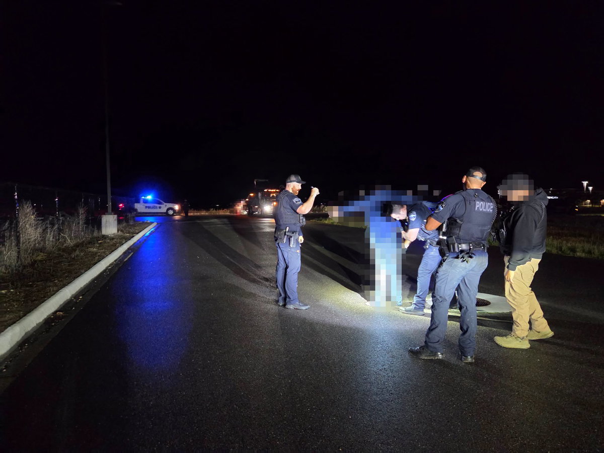Driver faces charges after Saturday night chase and crash in Rexburg