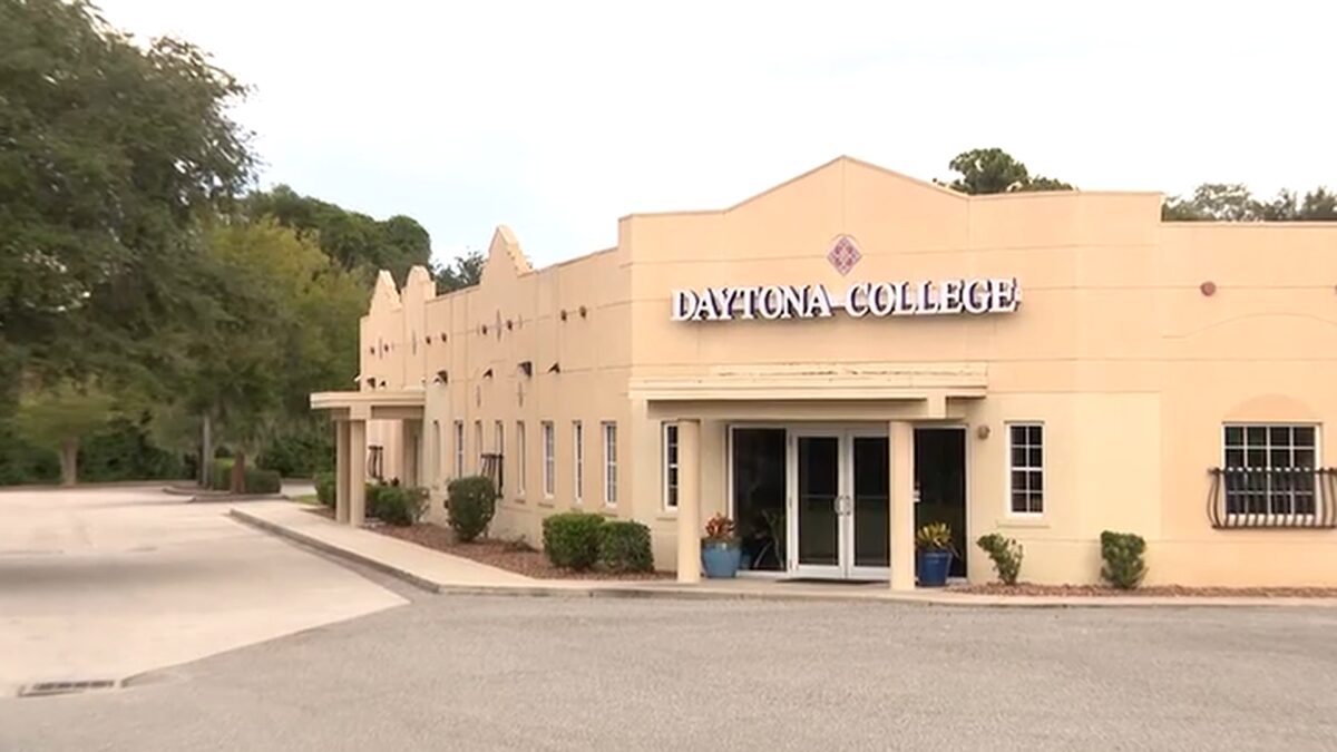 The first incident began outside Daytona College