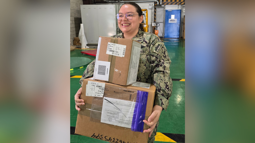 Navy sailor says El Paso taught her the importance of hard work