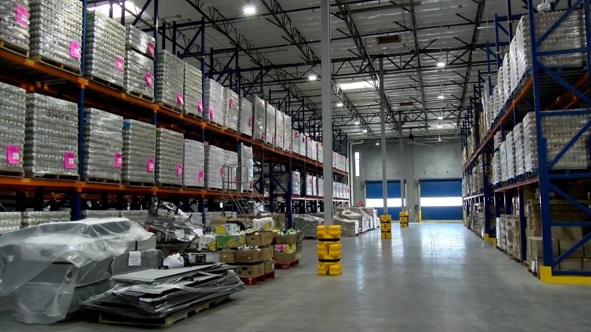 FIND Regional Food Bank opens new volunteer service center in Indio