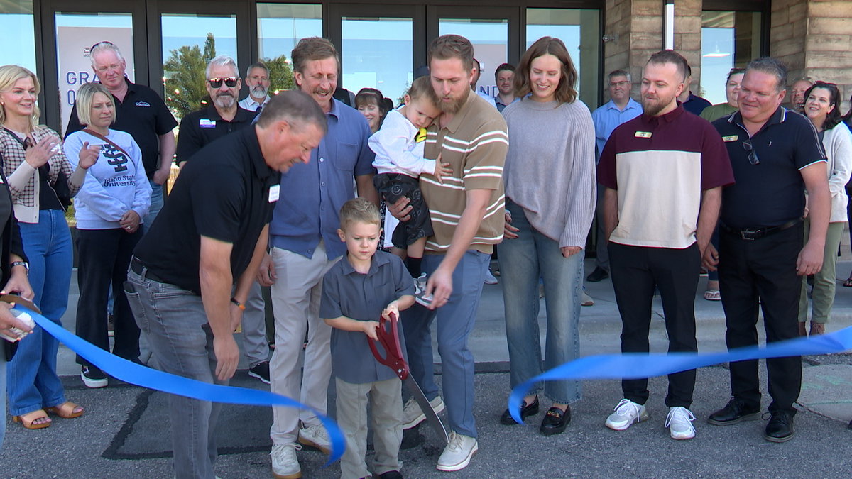 Modern Home cuts the ribbon on new Pocatello location