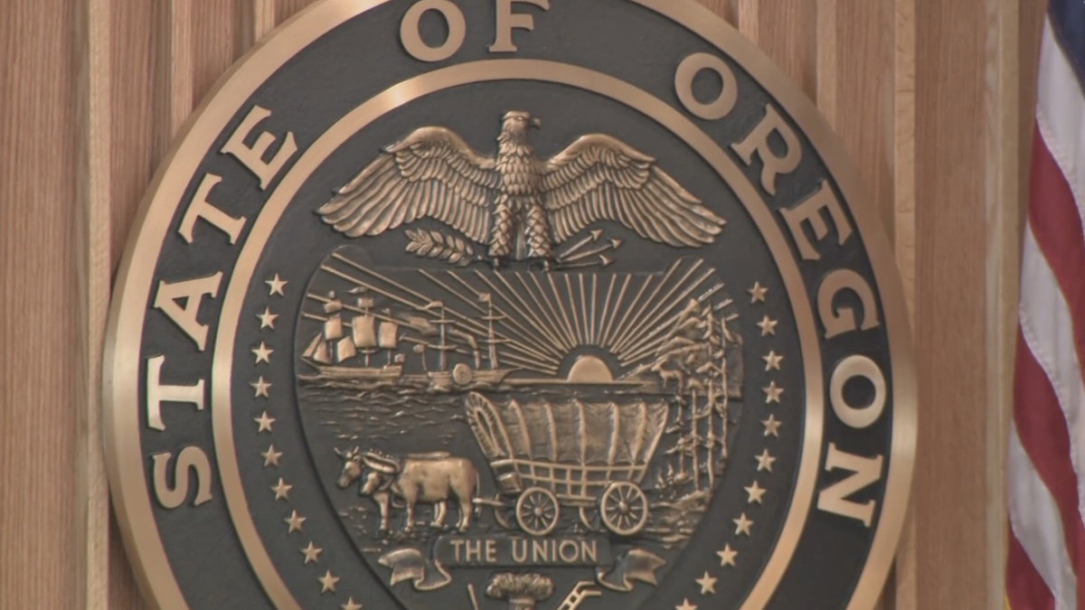 Oregon AG challenges federal government’s ability to regulate ballots