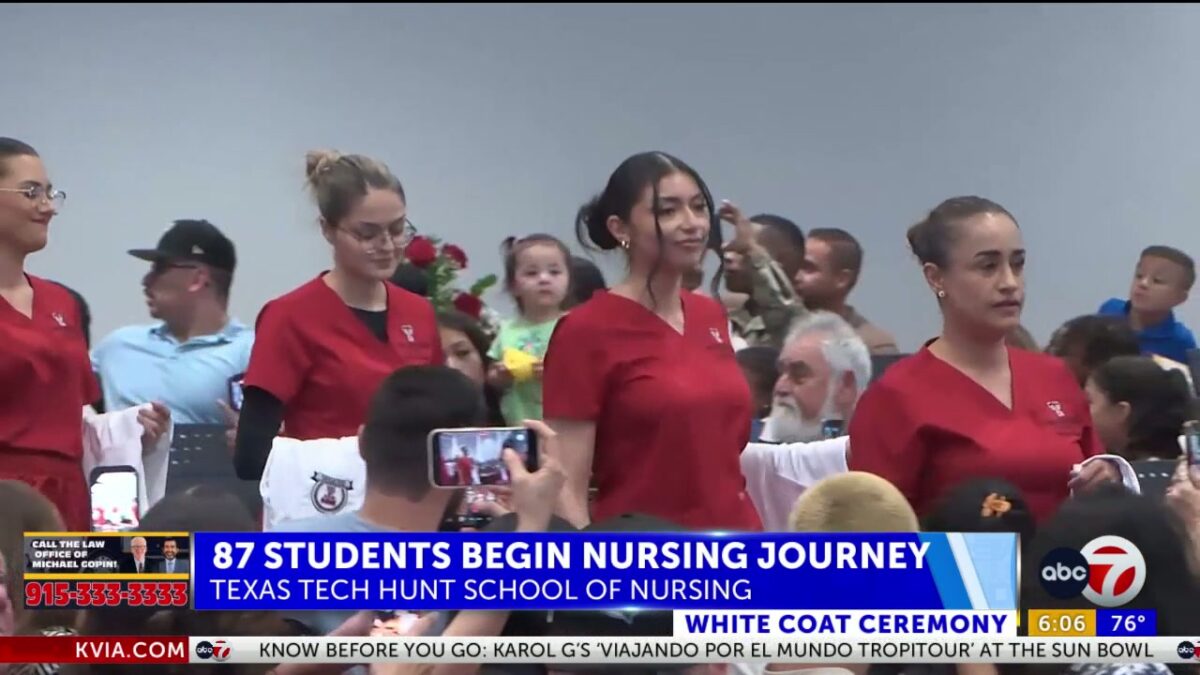 Hunt School of Nursing welcomes 87 students with white coat ceremony