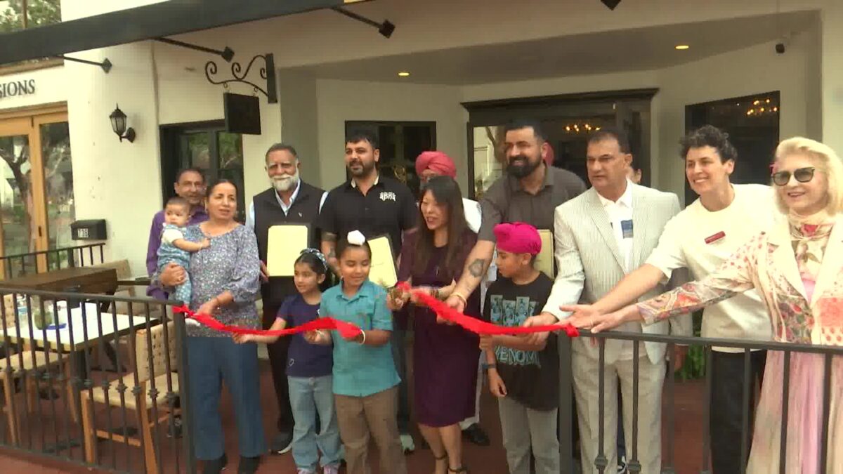 Bombay Station hosts Ribbon Cutting