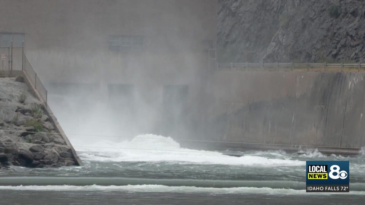 2 Dead After Jet Boat Capsizes Below Palisades Dam Outlet