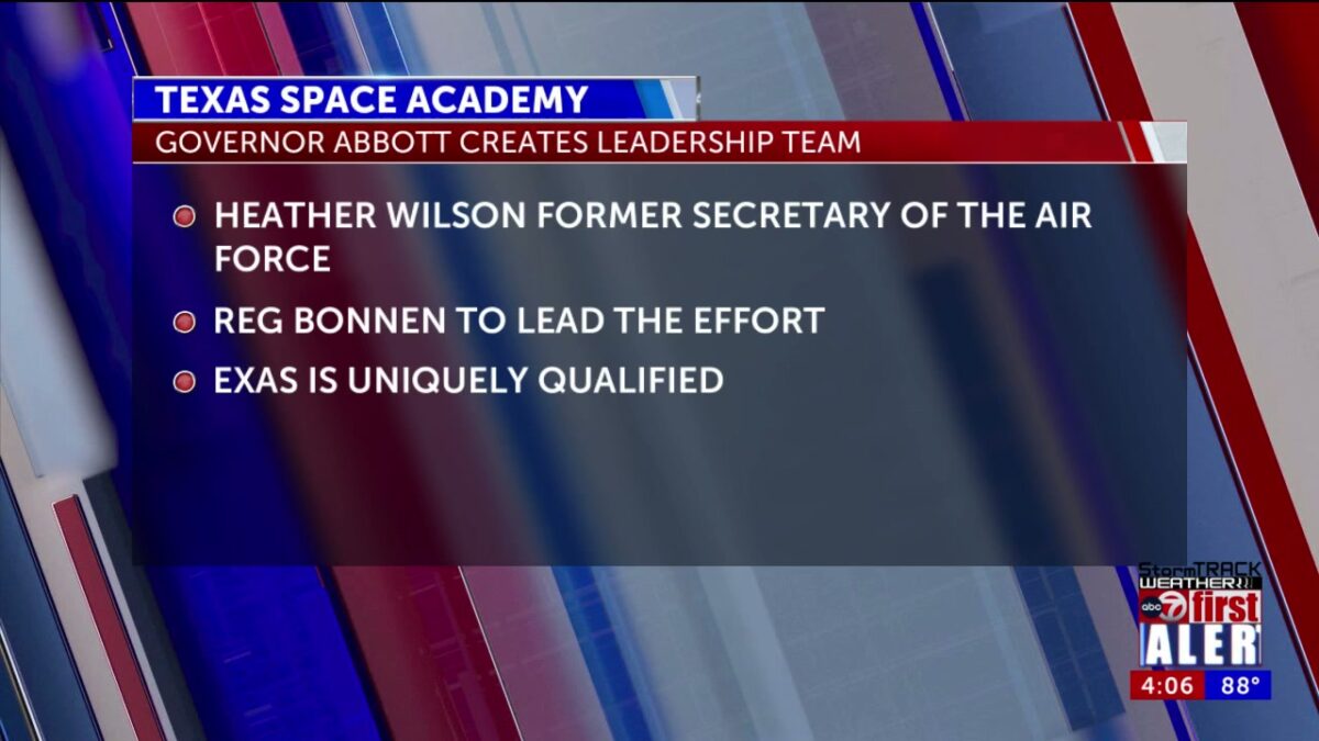 UTEP president joins leadership team to bring US Space Academy to Texas