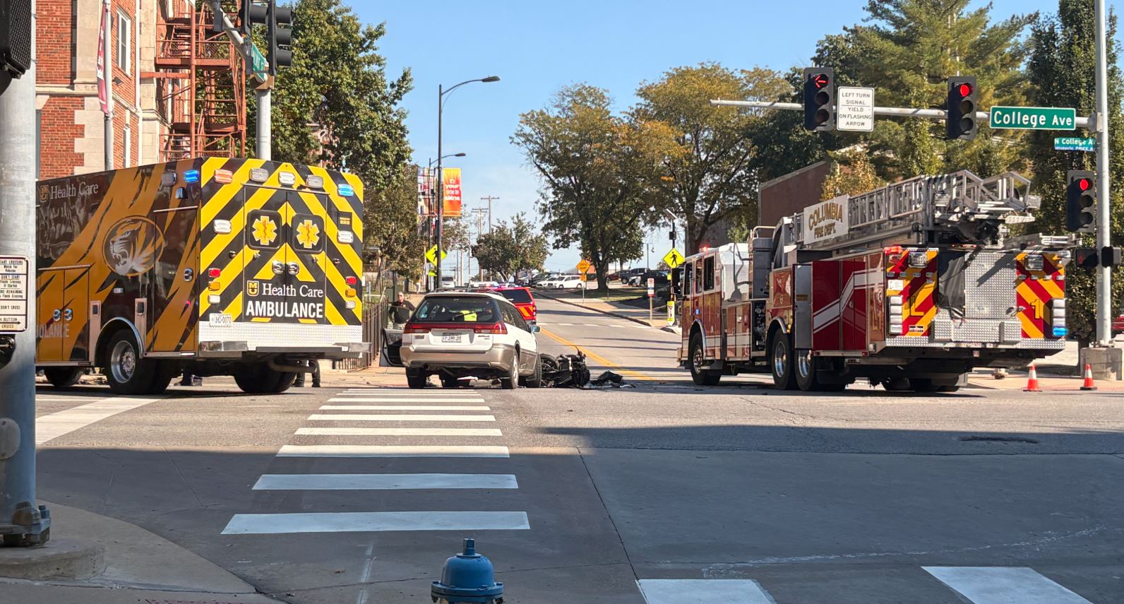 Crash with motorcycle shuts down downtown Columbia intersection