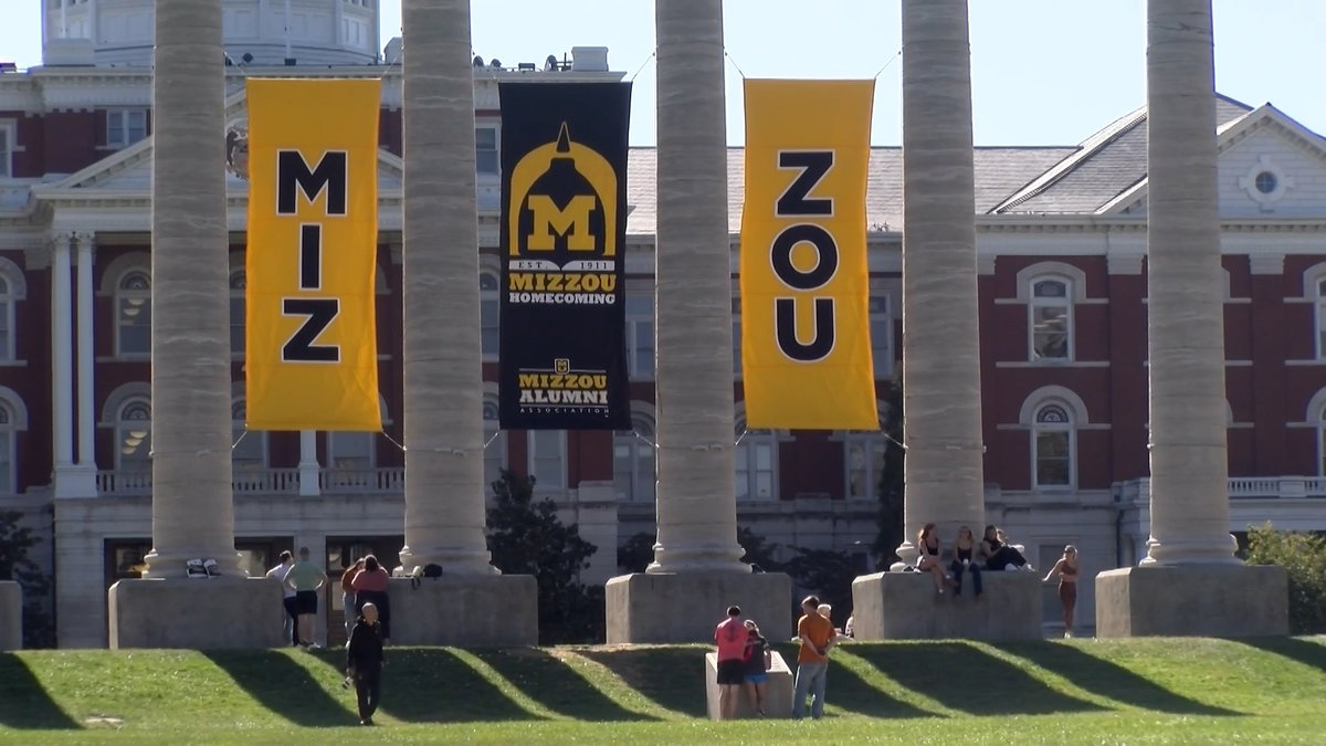 Extra police expected downtown for MU homecoming parade; university says no entries for parade were denied this year