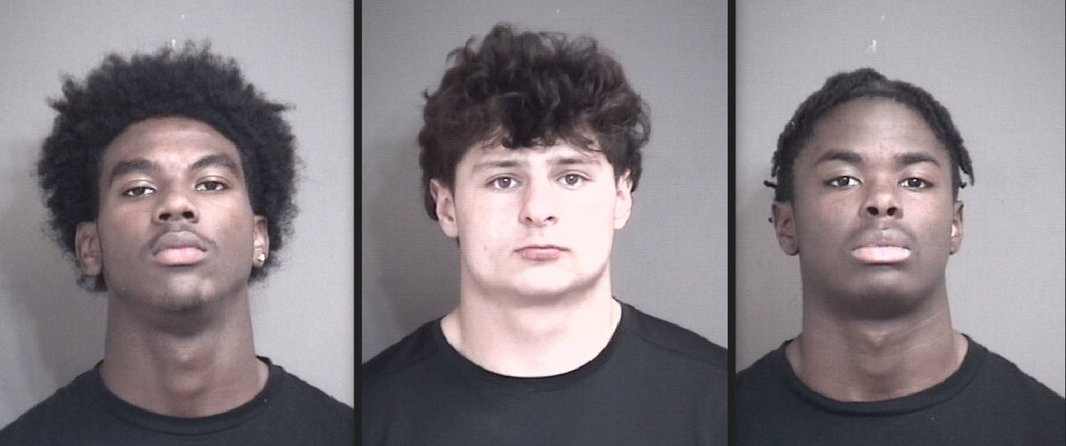 Report shows 3 victims in Mizzou football players’ harassment case