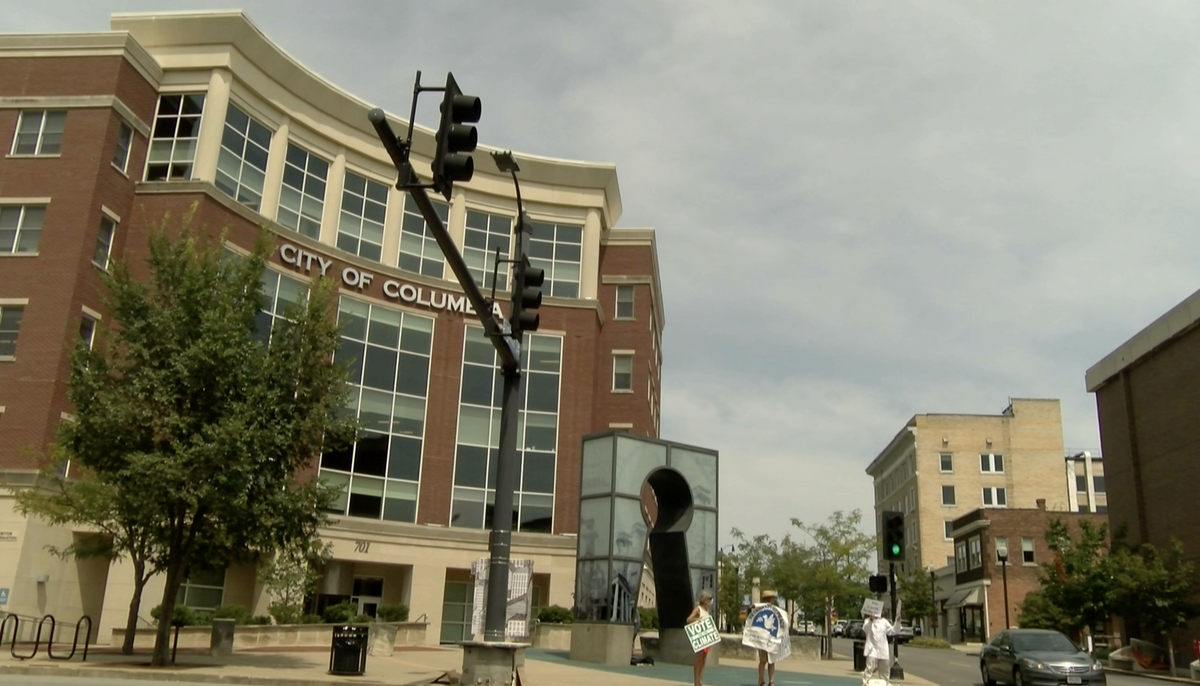 Peters announces reelection bid as Columbia announces election petitions are available for pickup