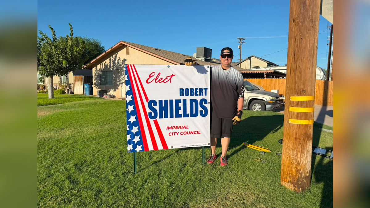 Robert Shields runs for Imperial City Council
