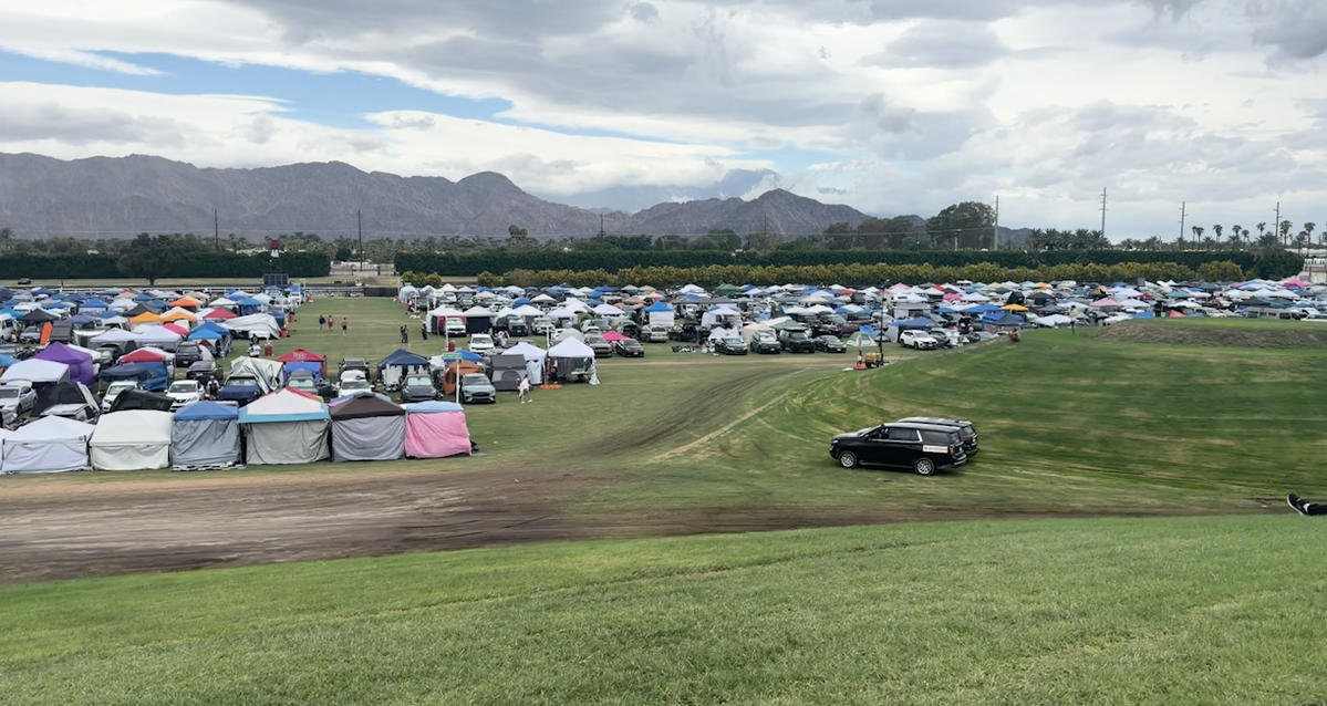 HeadTrip fans prepare for more wind after lightning cuts opening night short