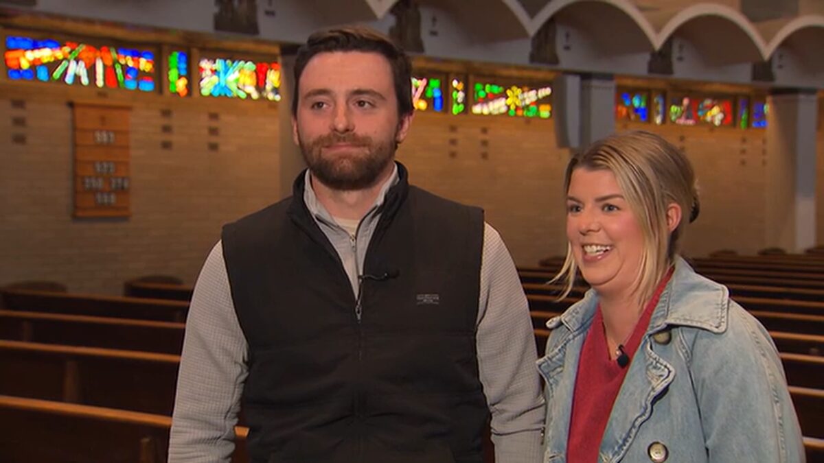 A newlywed couple in Franklin