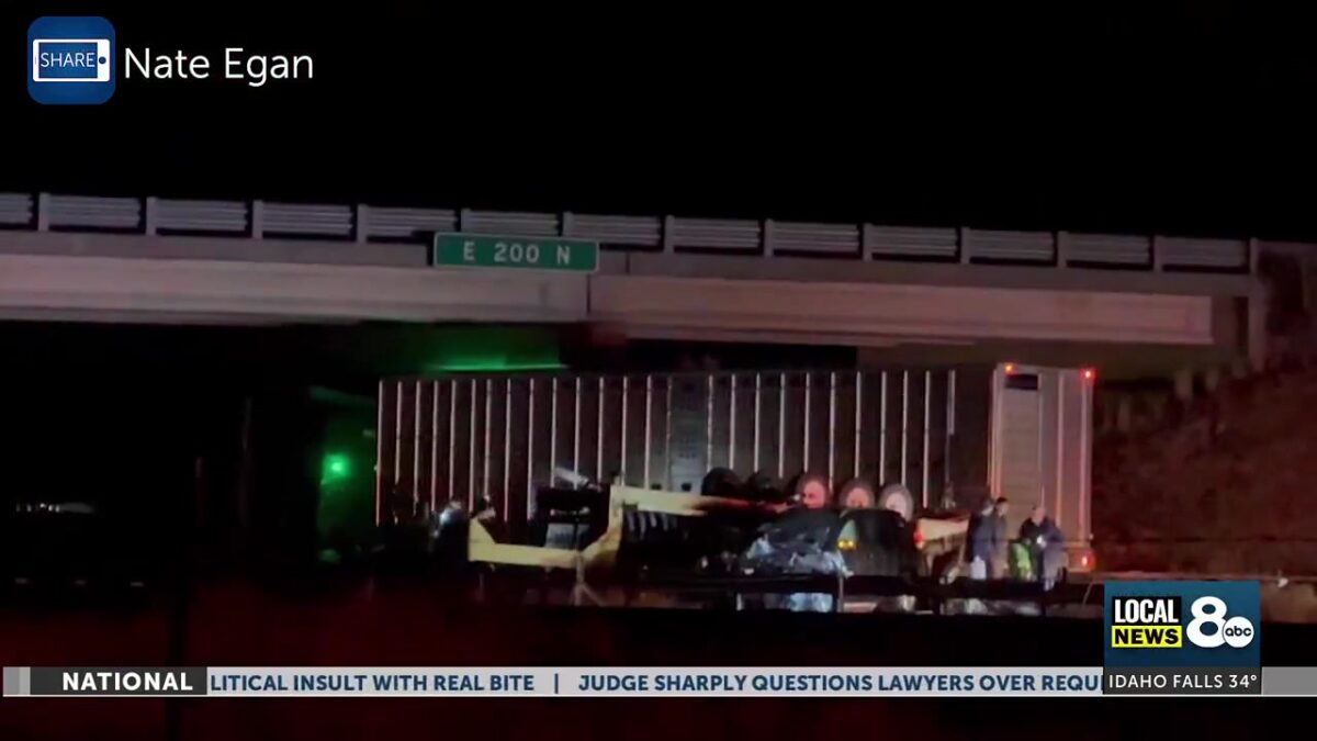 Three-vehicle crash blocked I-15 near Roberts for over four hours