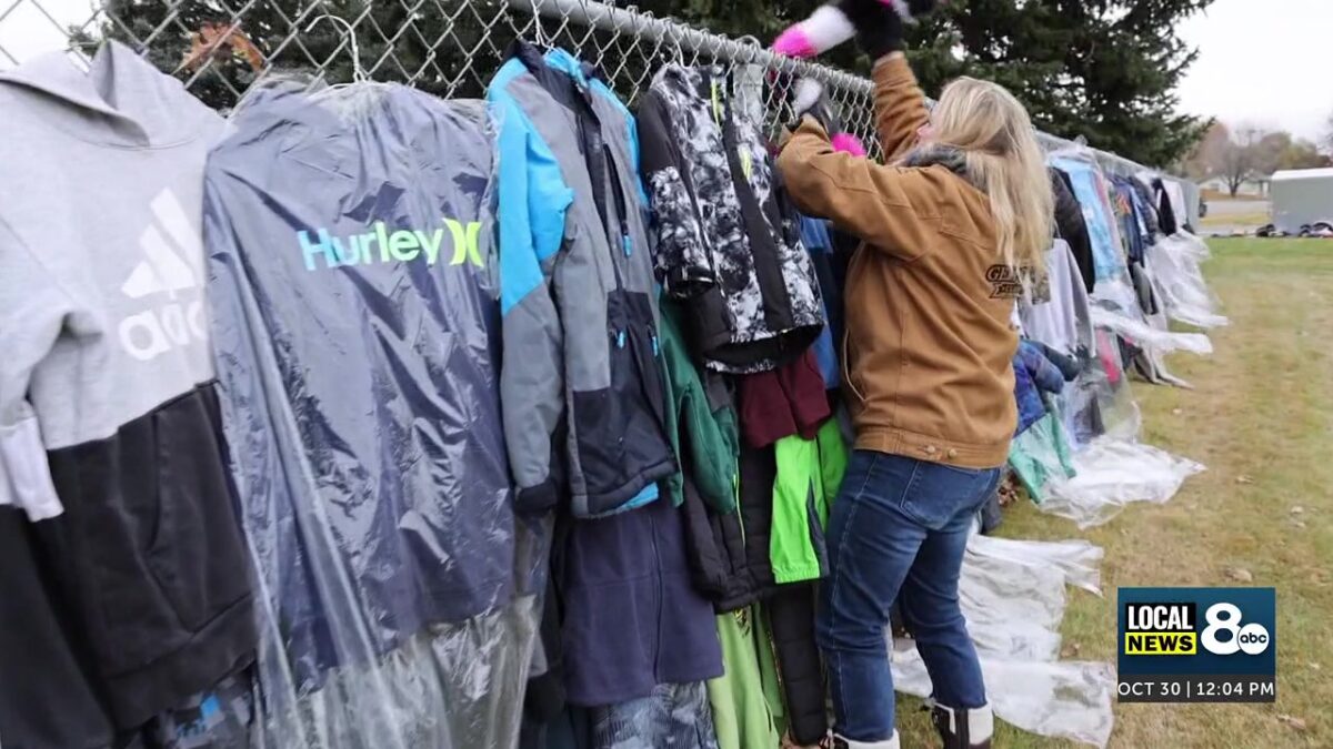Warming hearts – one coat at a time: Wall of Warmth returning to 12 Idaho cities