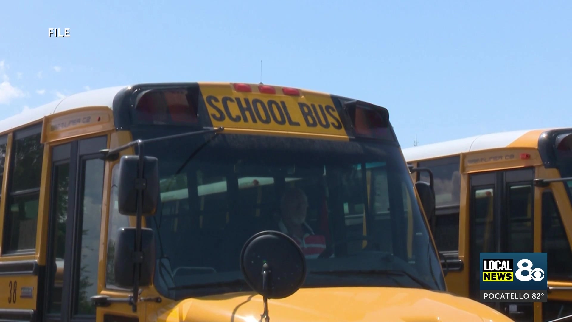 D93 Suspends Bus Route 45 as Drivers Walk Away over Student Behavior
